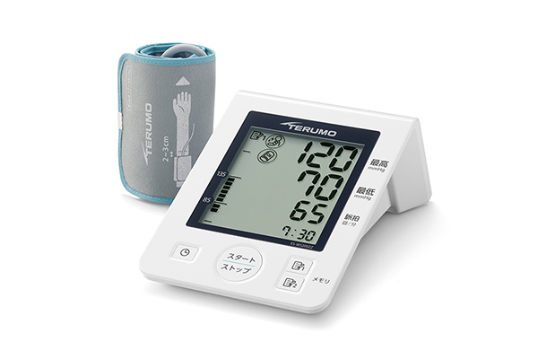 アームイン血圧計 テルモ電子血圧計ES-P2020DZ（通信機能付き 